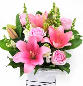 ABC Flowers Fitzroy Delivery Box Flower Arrangement Melbourne Wide 7 Days a Week